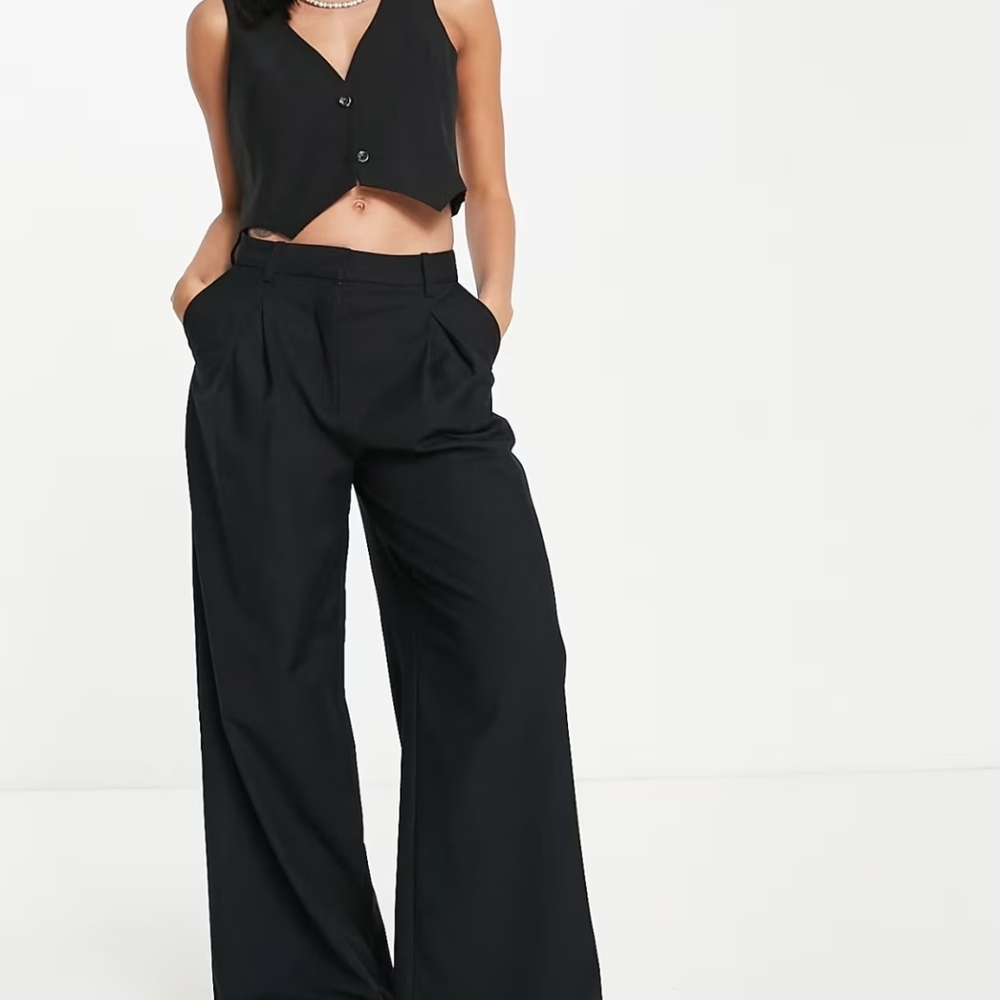 Weekday Black Wide Leg Women's Pants NWOT!